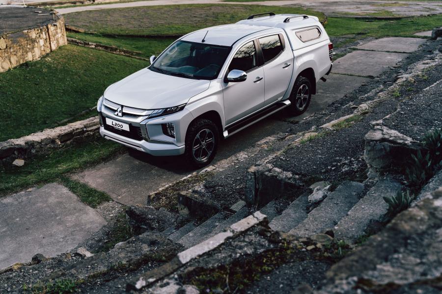  Mitsubishi L200 Double Cab 2019 года  (CIS) (фото 14 из 40)